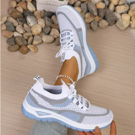 Sneakersy codzienne w minimalistycznym stylu